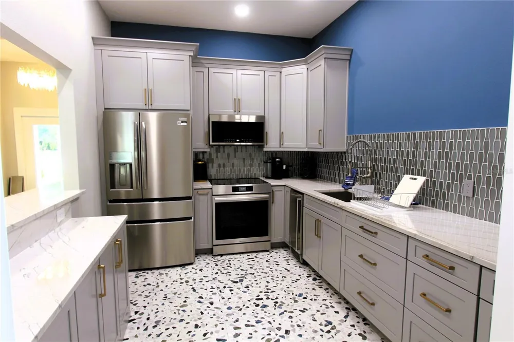 498 SIOUX BOULEVARD Oak Hill, FL 32759