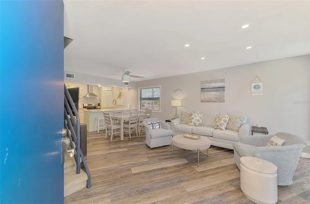2400 BEACH ROAD #17 Englewood, FL 34223
