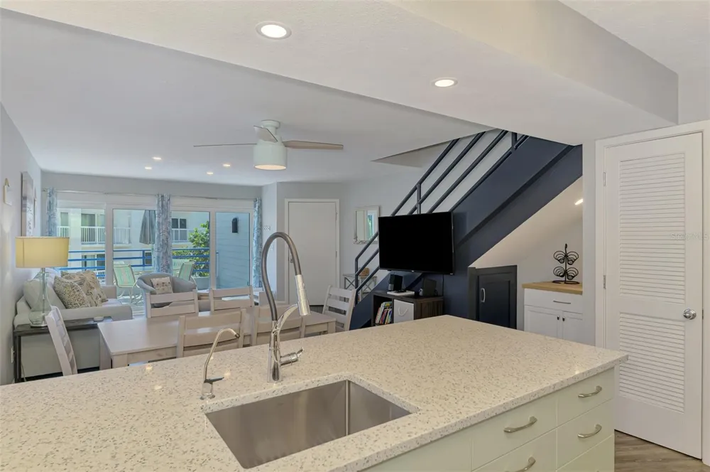 2400 BEACH ROAD #17 Englewood, FL 34223