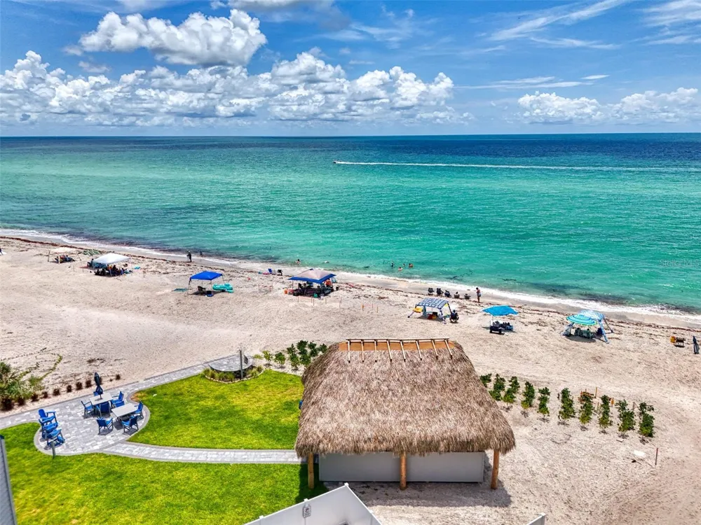 2400 BEACH ROAD #17 Englewood, FL 34223