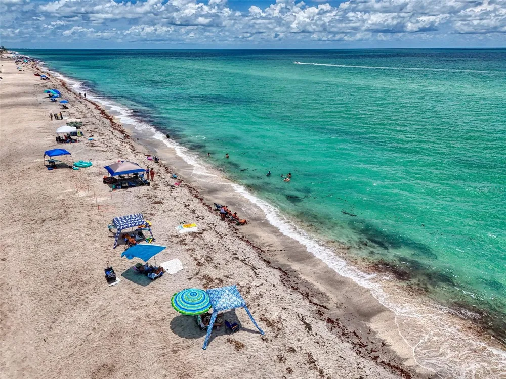 2400 BEACH ROAD #17 Englewood, FL 34223