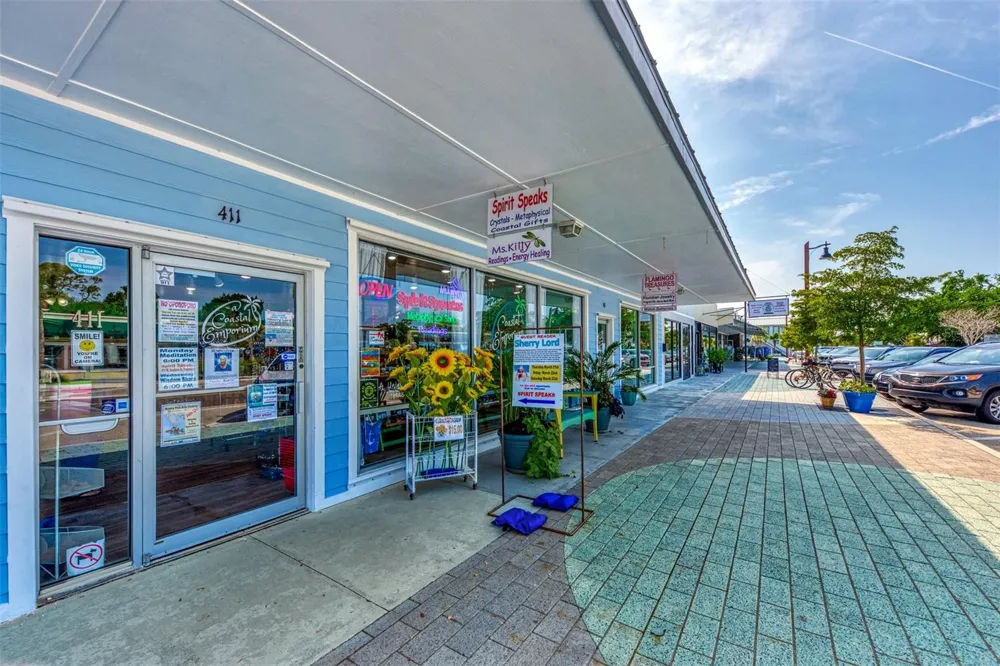 2400 BEACH ROAD #17 Englewood, FL 34223