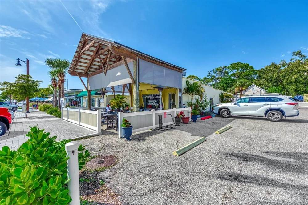 2400 BEACH ROAD #17 Englewood, FL 34223