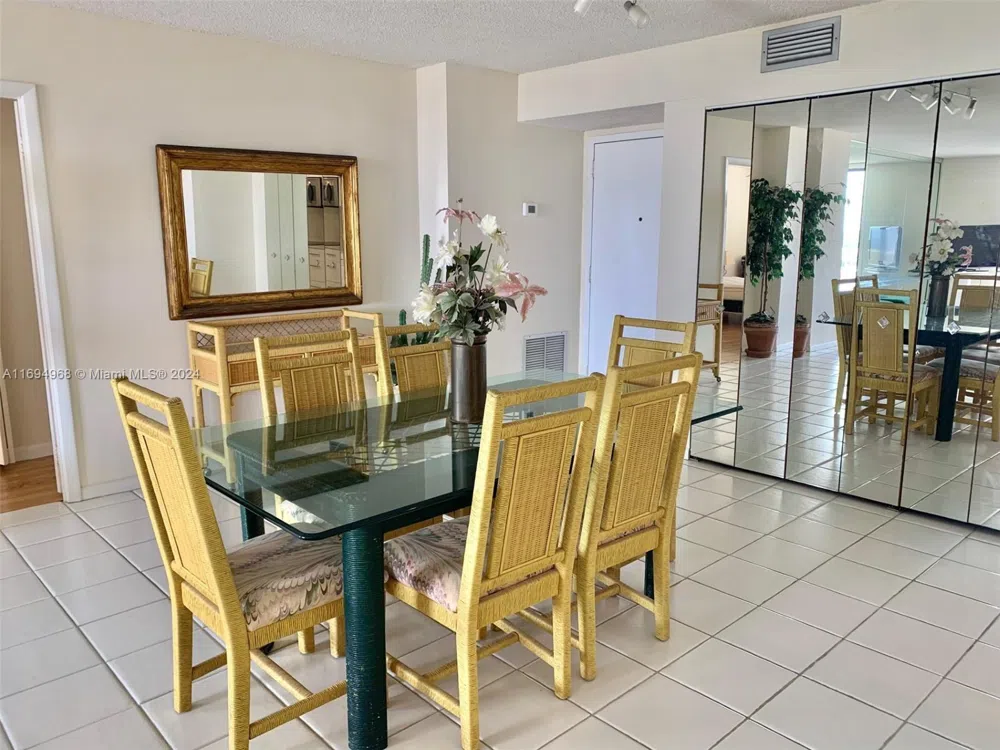 1500 S Ocean Dr #17E Hollywood, FL 33019