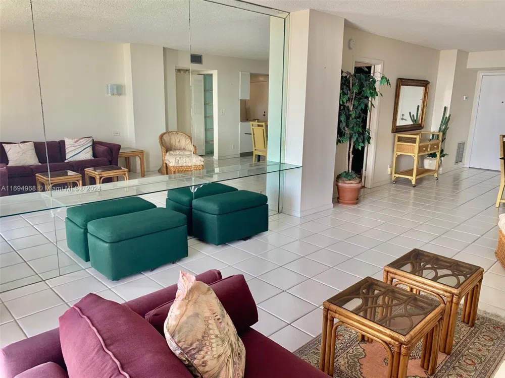 1500 S Ocean Dr #17E Hollywood, FL 33019