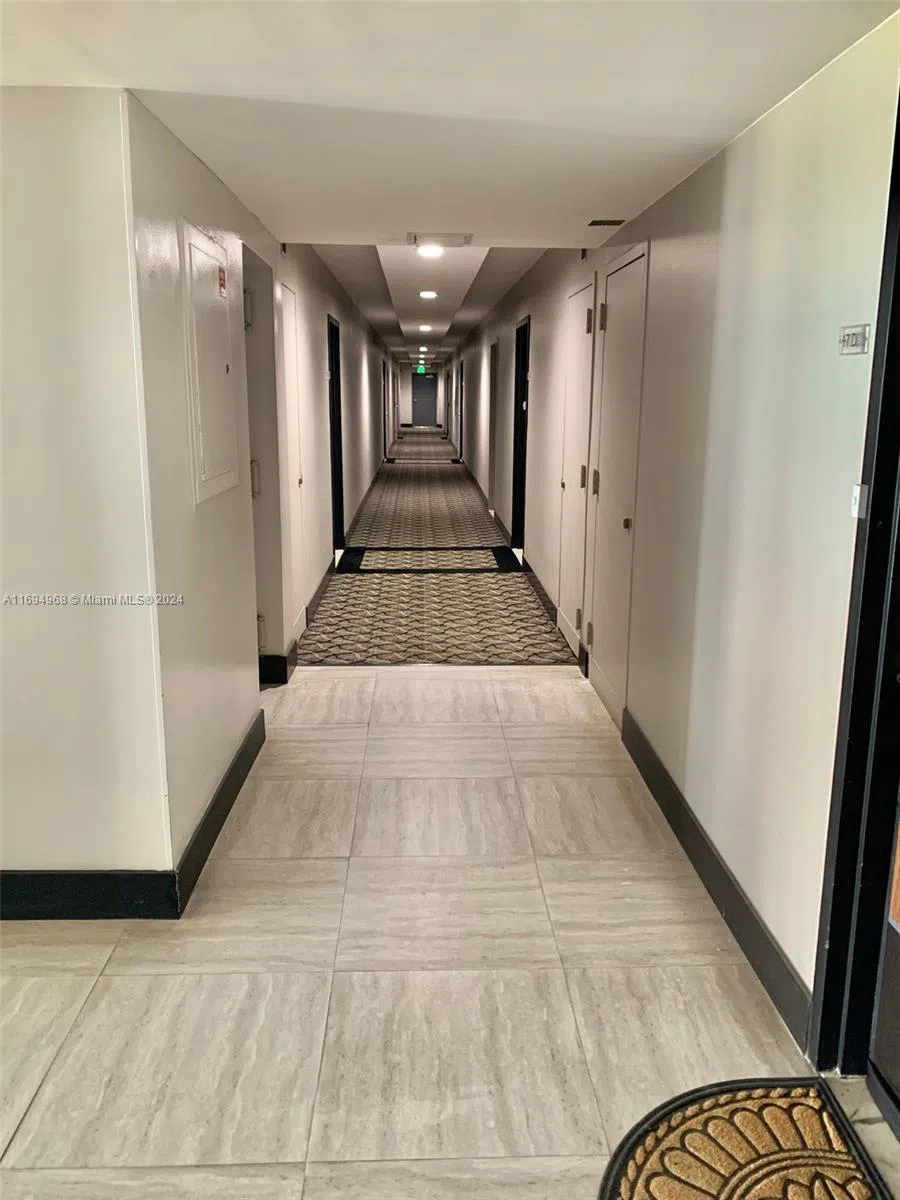 1500 S Ocean Dr #17E Hollywood, FL 33019
