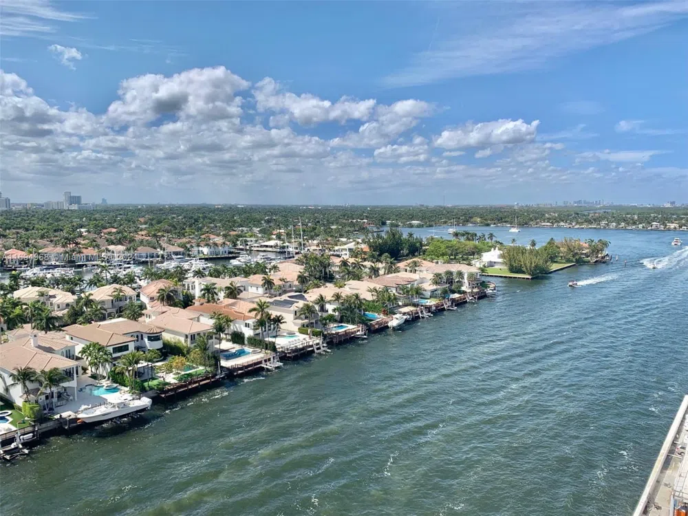 1500 S Ocean Dr #17E Hollywood, FL 33019