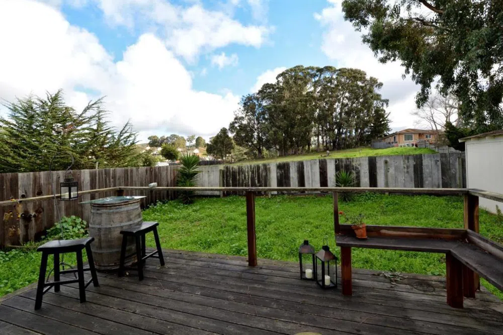 1168 Waring #2 Seaside, CA 93955