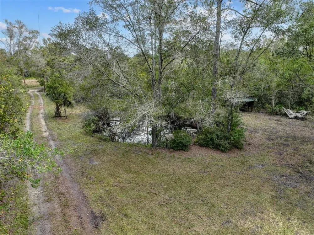 310 OTTER CREEK AVENUE Bronson, FL 32621