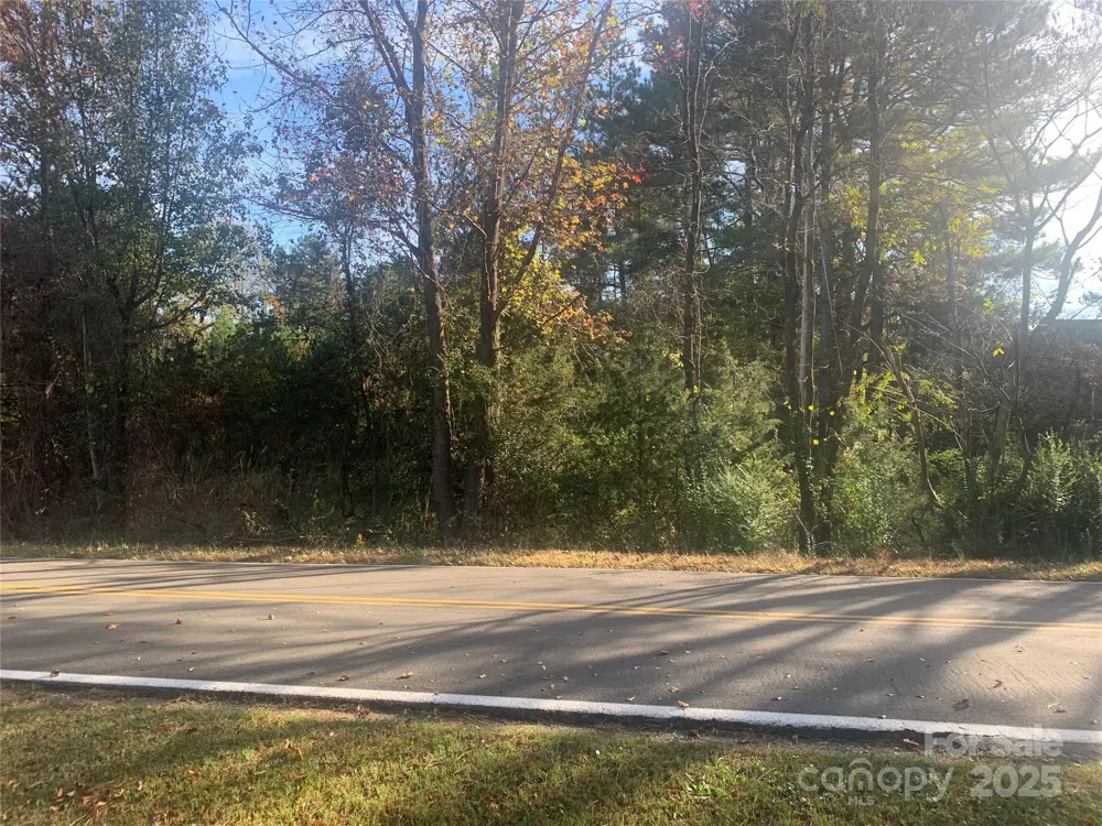 0001 Mayberry Road Dallas, NC 28034