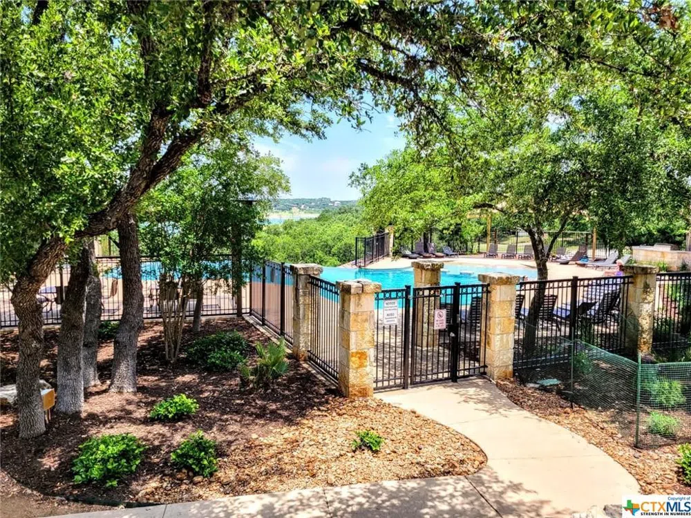 636 Angelica Vista Canyon Lake, TX 78133