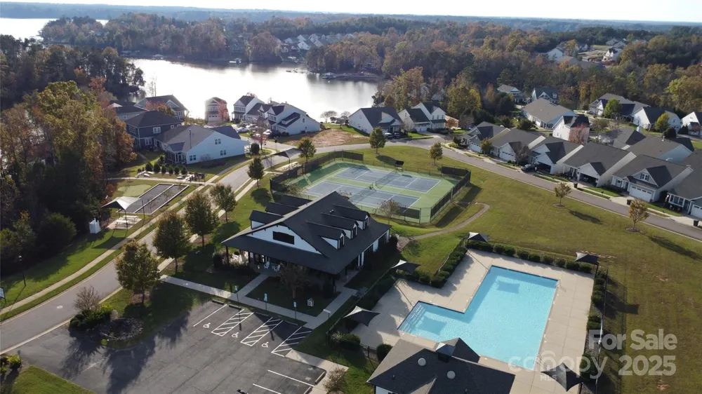 10153 Lakeshore Drive #116 Lancaster, SC 29720