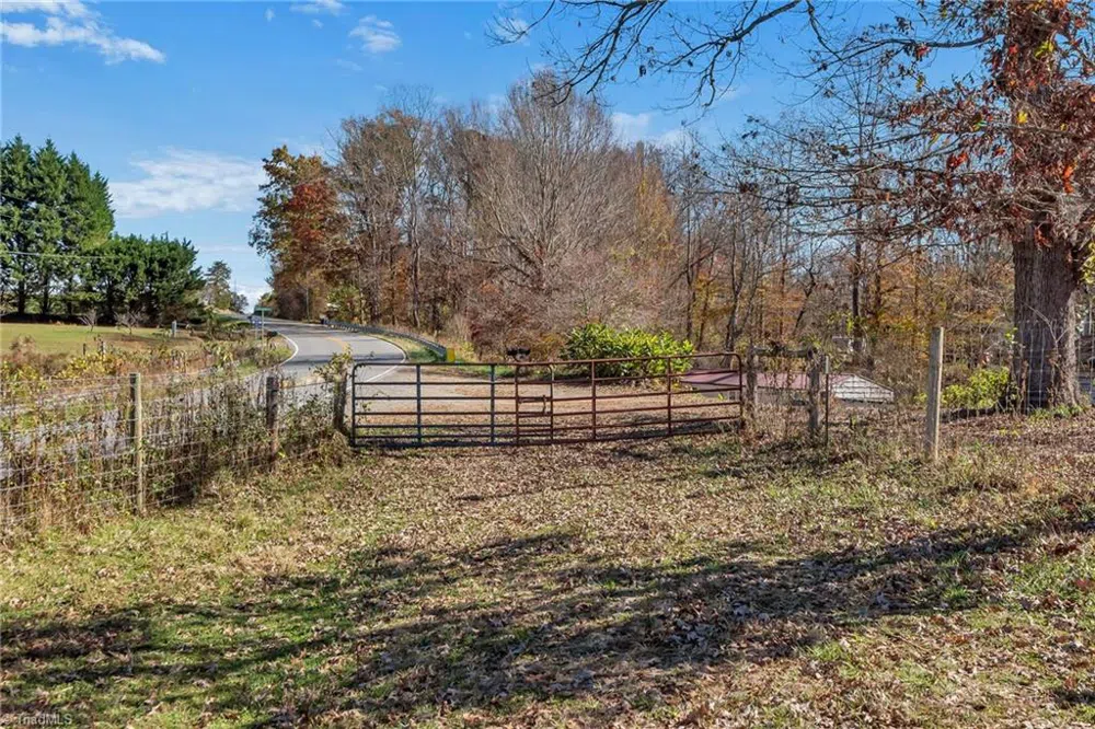 000 Austin Traphill Road Traphill, NC 28685