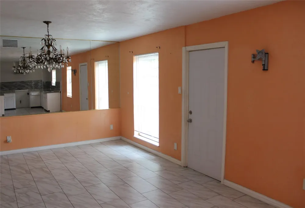 4307 Tidewater Drive Houston, TX 77045