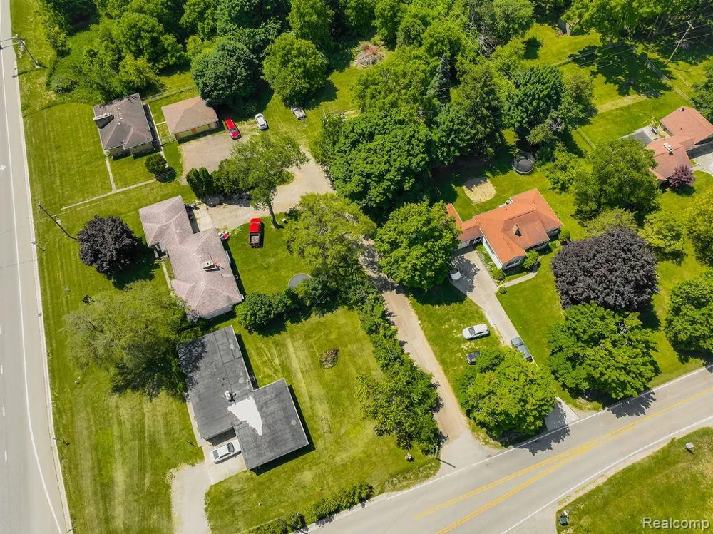 1023 TURRILL ROAD Lapeer City, MI 48446