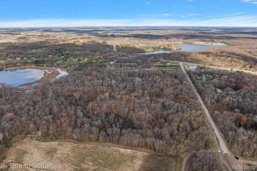16134 TINDALL ROAD Groveland Township, MI 48442