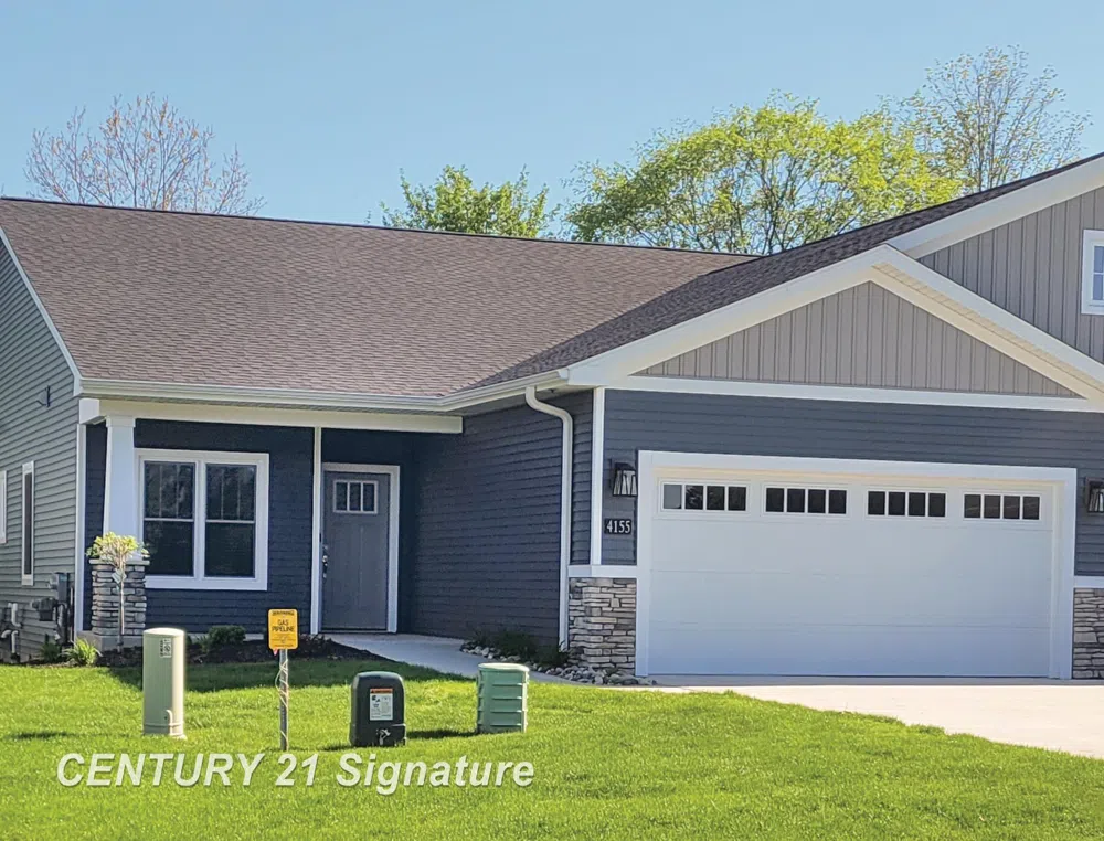 4073 Woodburn Court Saginaw Charter Township, MI 48603