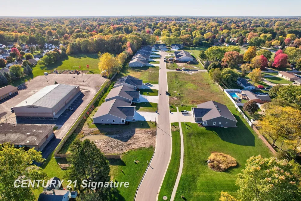 4073 Woodburn Court Saginaw Charter Township, MI 48603