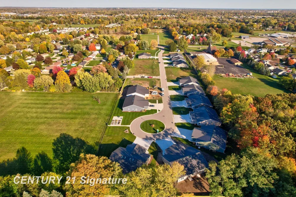 4073 Woodburn Court Saginaw Charter Township, MI 48603
