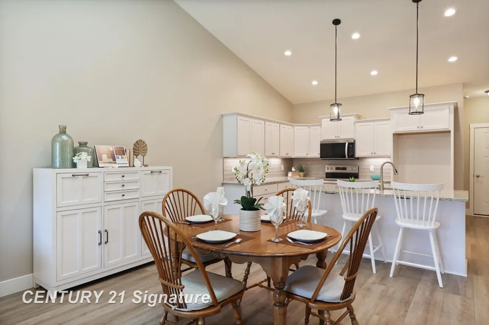 4073 Woodburn Court Saginaw Charter Township, MI 48603