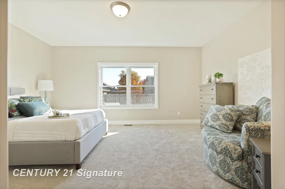 4073 Woodburn Court Saginaw Charter Township, MI 48603