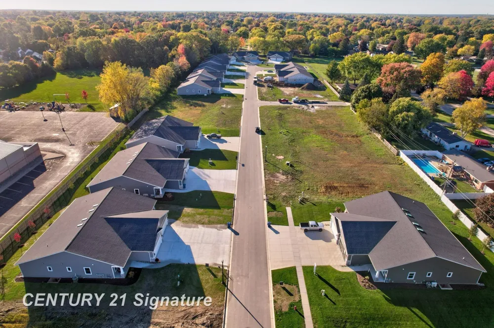 4073 Woodburn Court Saginaw Charter Township, MI 48603