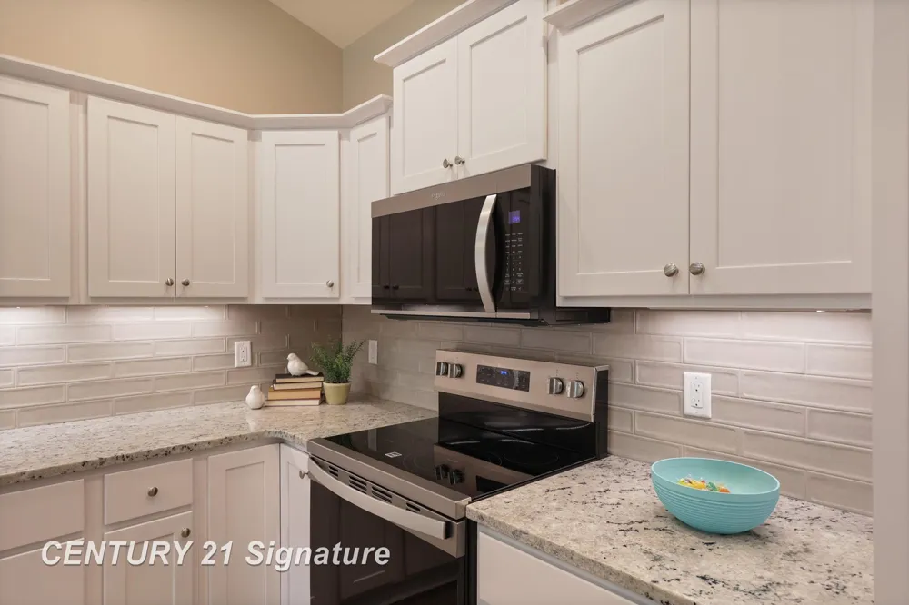 4073 Woodburn Court Saginaw Charter Township, MI 48603