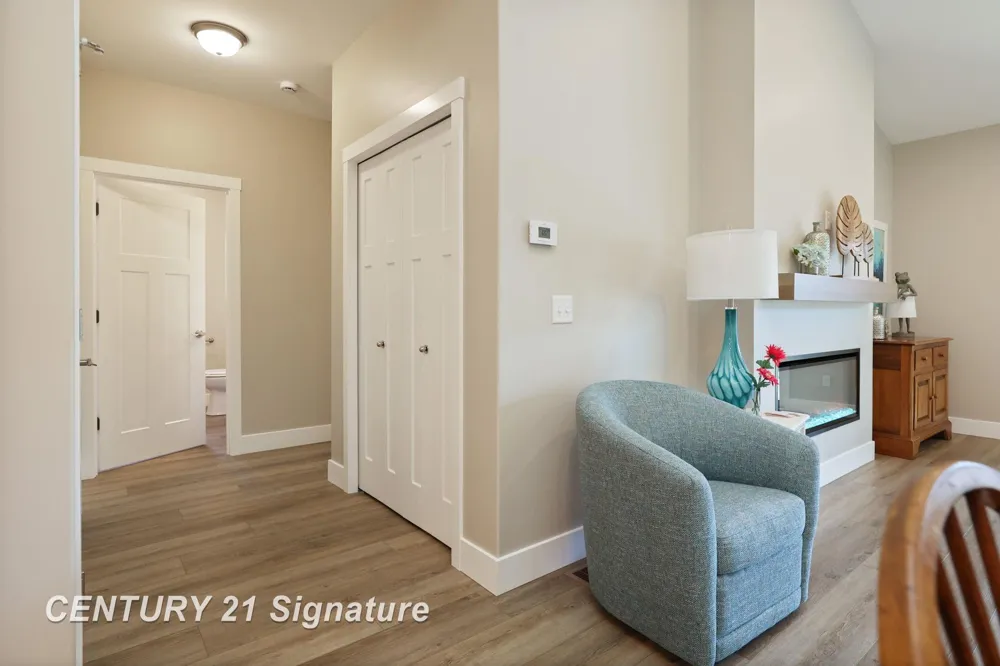 4073 Woodburn Court Saginaw Charter Township, MI 48603