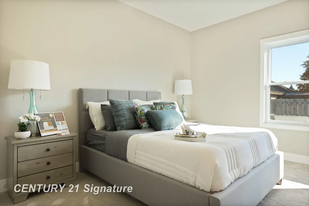 4073 Woodburn Court Saginaw Charter Township, MI 48603