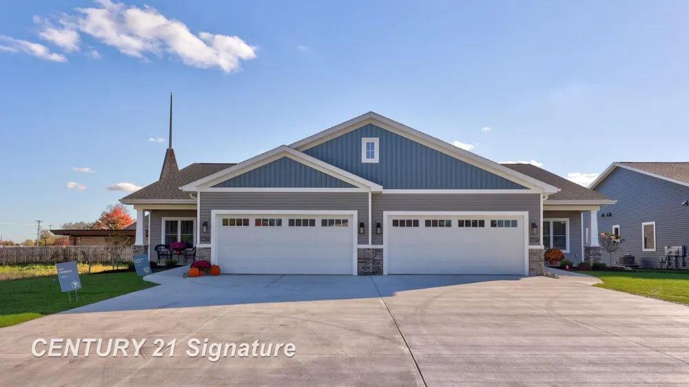4073 Woodburn Court Saginaw Charter Township, MI 48603