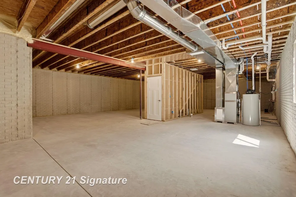4073 Woodburn Court Saginaw Charter Township, MI 48603