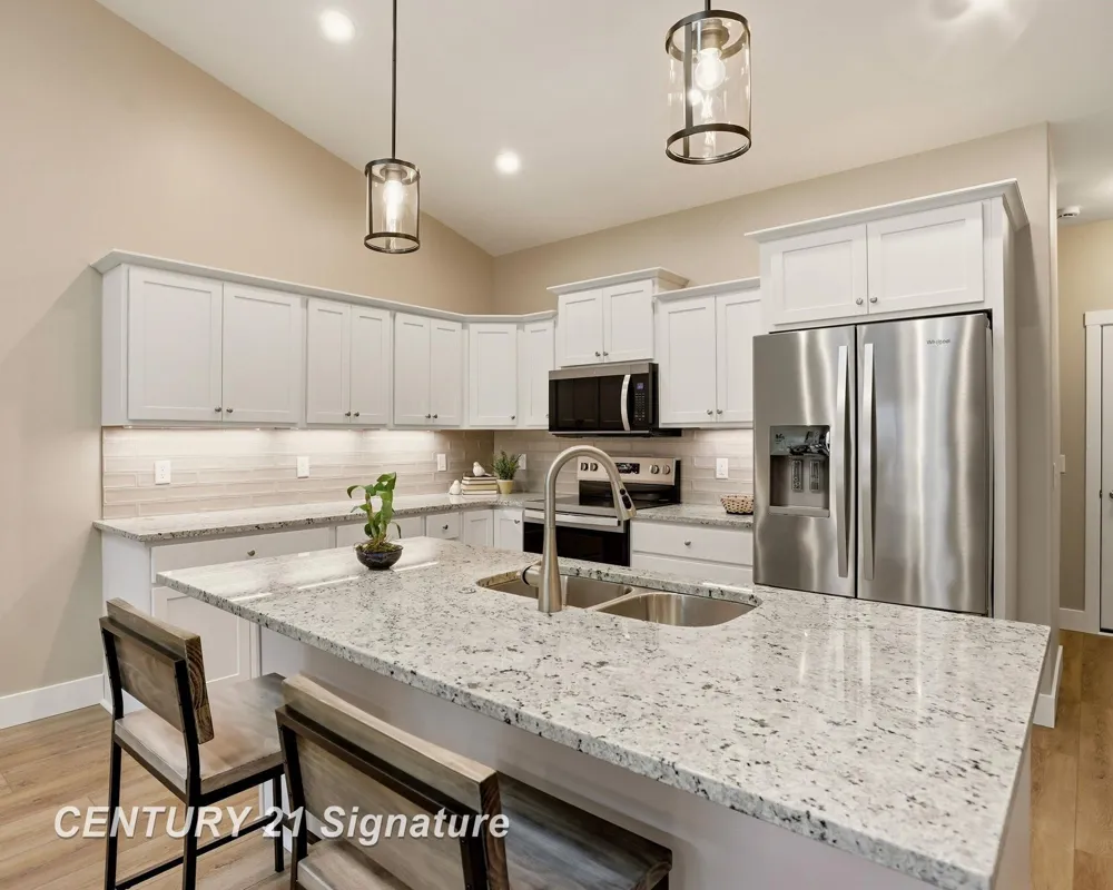 4073 Woodburn Court Saginaw Charter Township, MI 48603