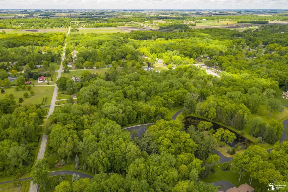 9107 Pine Forest Circle Bedford Township, MI 48144