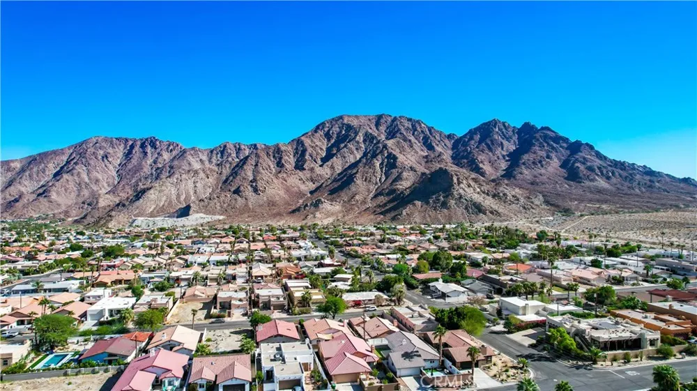 Avenida Diaz La Quinta, CA 92253