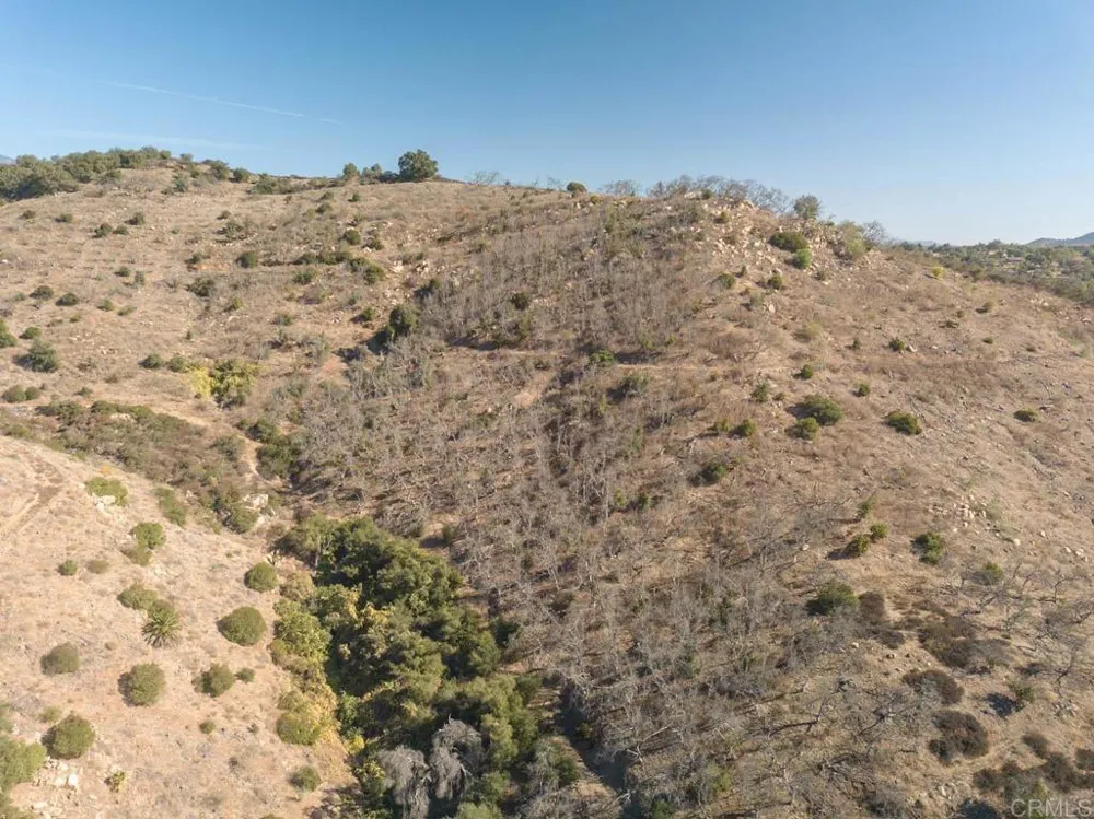 40 Oak Glen Road Valley Center, CA 92082