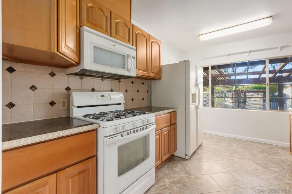 228 E 15th Ave Escondido, CA 92025
