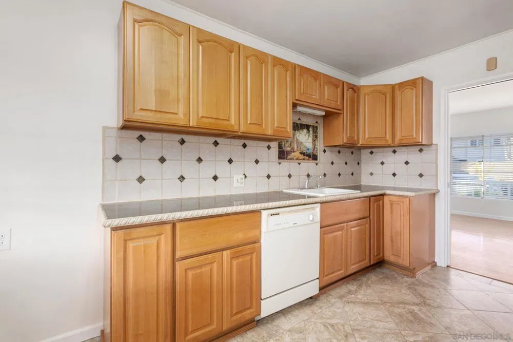 228 E 15th Ave Escondido, CA 92025