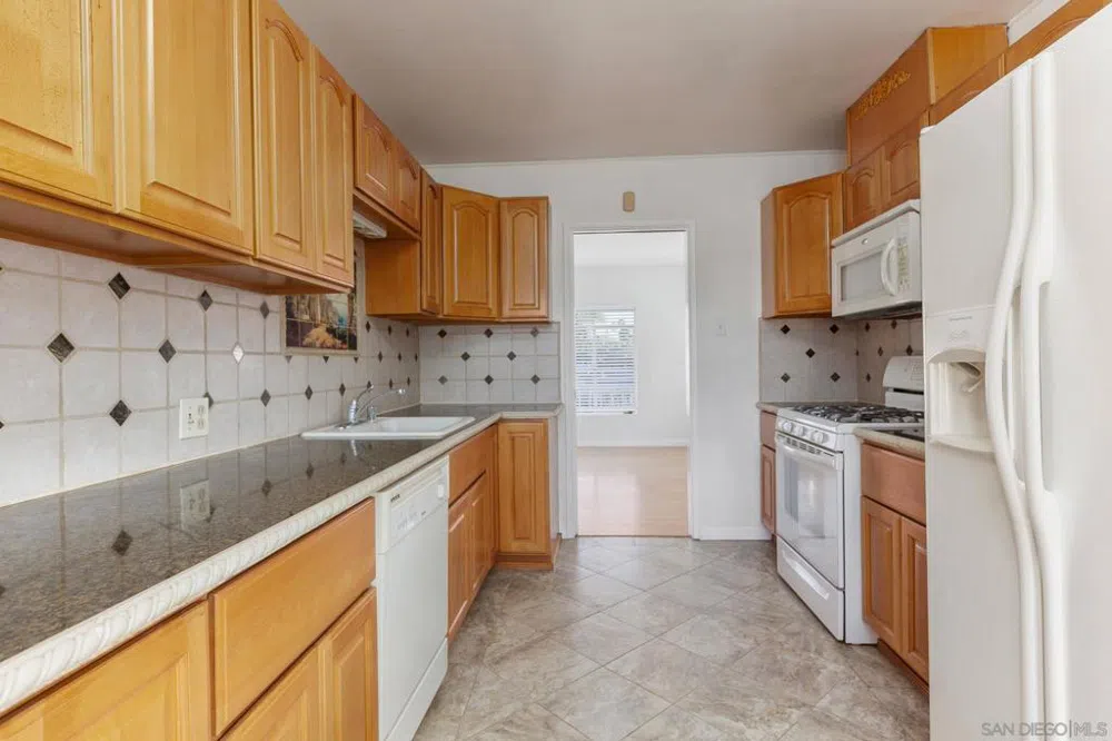 228 E 15th Ave Escondido, CA 92025