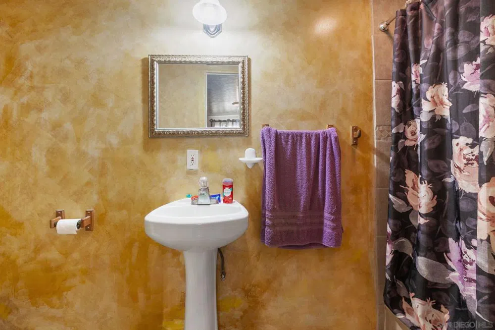 228 E 15th Ave Escondido, CA 92025