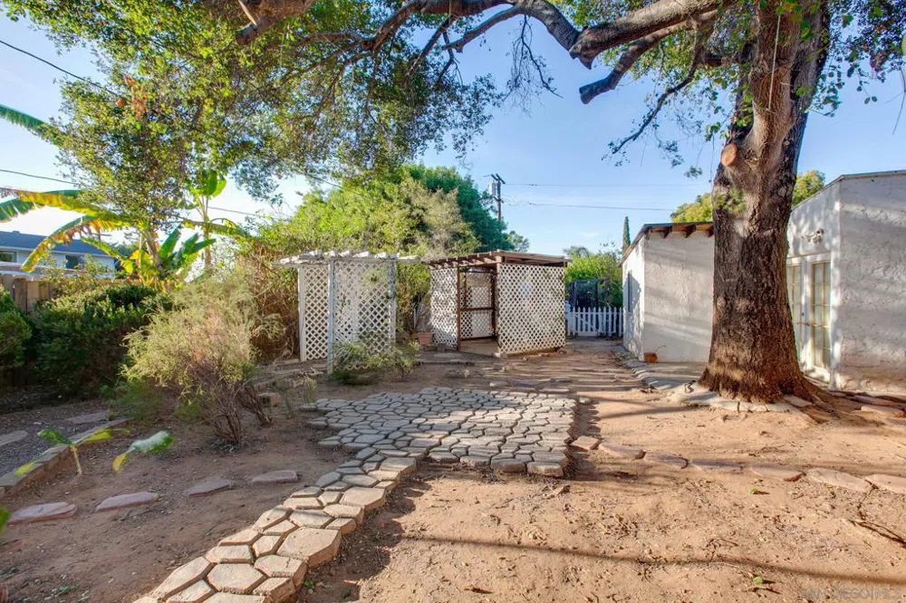 228 E 15th Ave Escondido, CA 92025