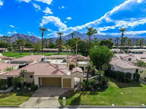 75405 Riviera Drive