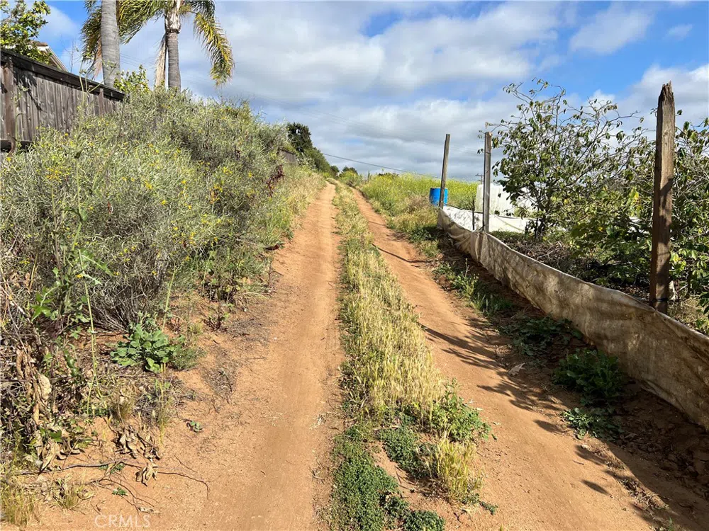 2205 Bautista Avenue Vista, CA 92084