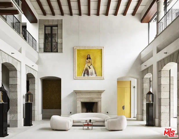 133 S Mapleton Drive Los Angeles, CA 90024