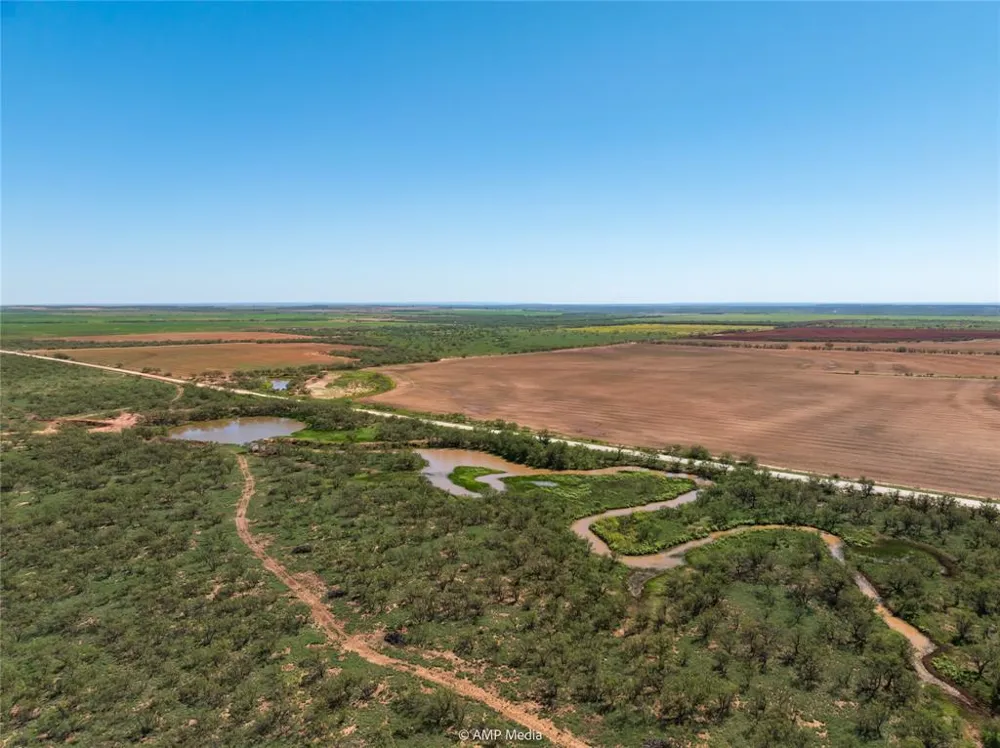 CR 252 Colorado City, TX 79512