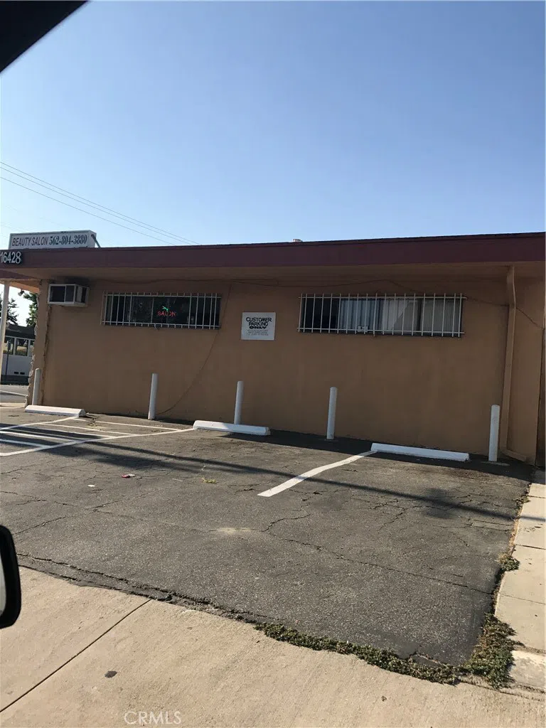 16428 Clark Avenue Bellflower, CA 90706