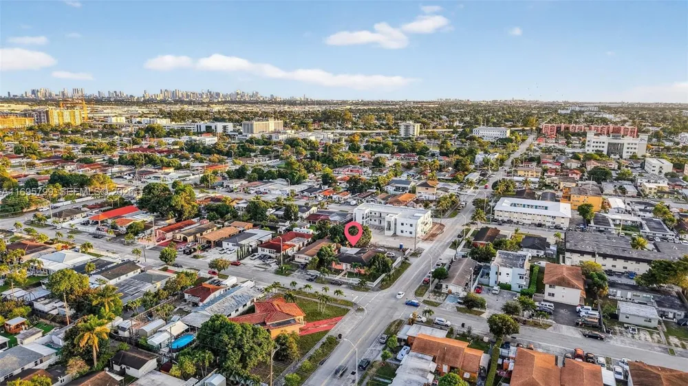 500 E 30th St Hialeah, FL 33013