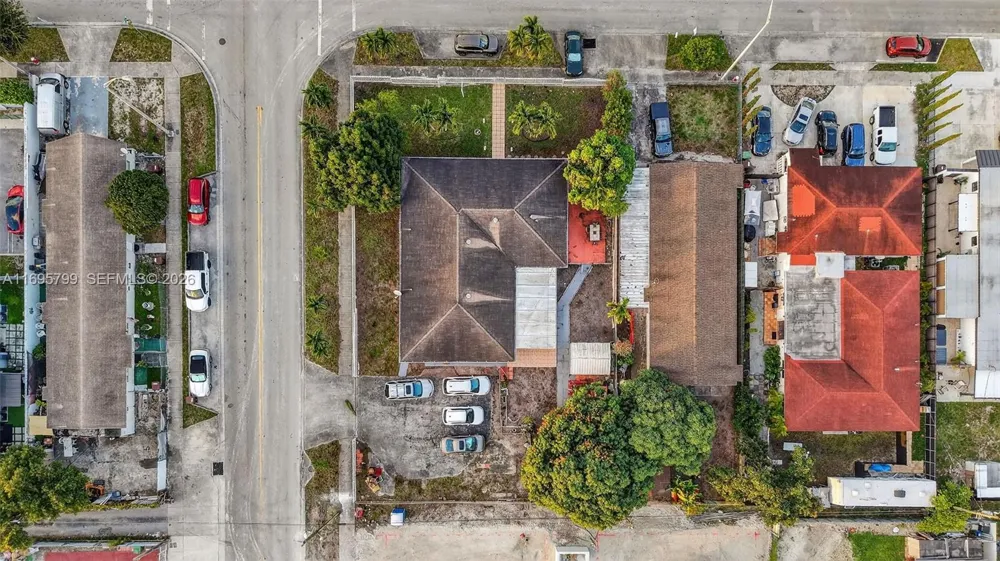 500 E 30th St Hialeah, FL 33013