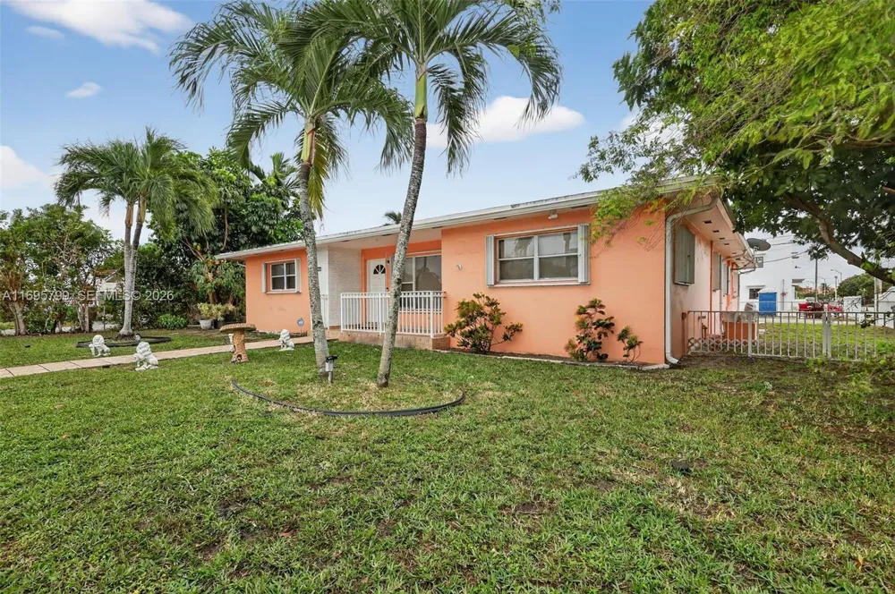 500 E 30th St Hialeah, FL 33013