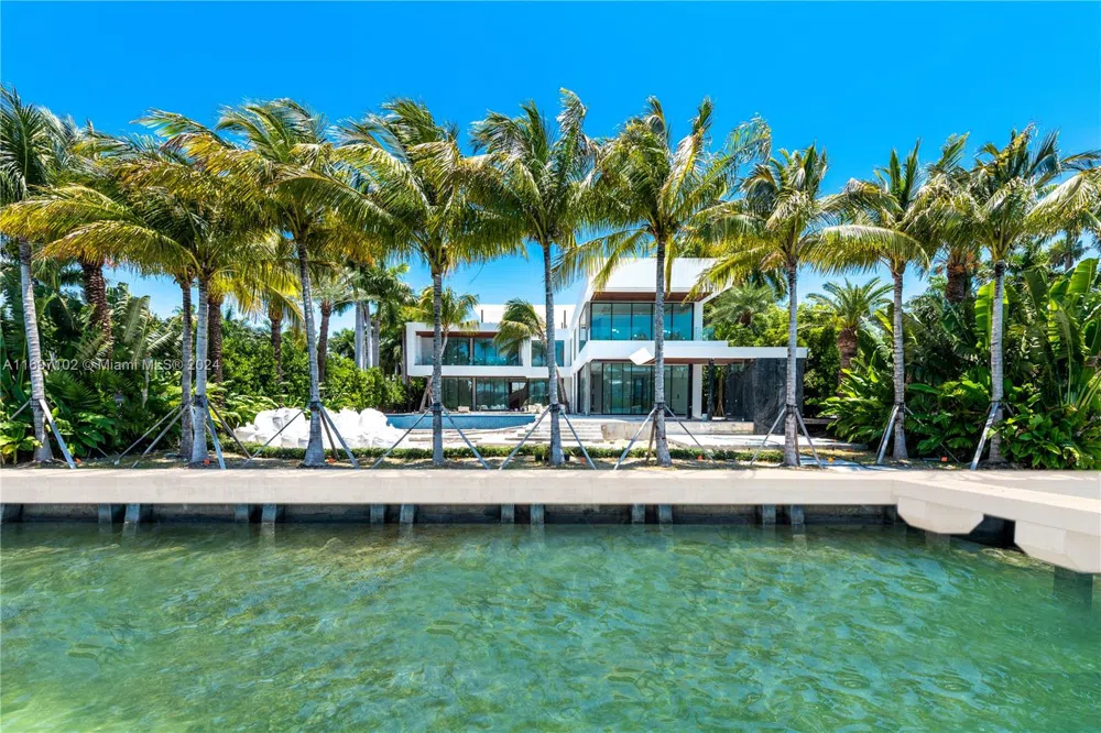 130 Palm Ave Miami Beach, FL 33139