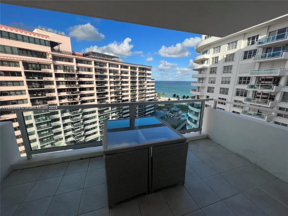 5161 COLLINS AVE #1403 Miami Beach, FL 33140